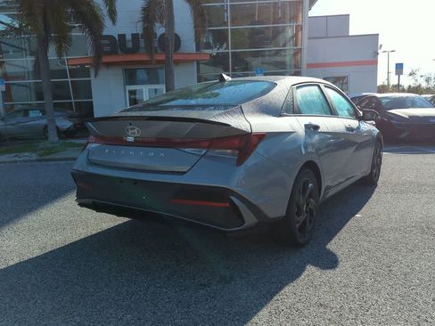 New 2026 Hyundai Elantra Sport image 7