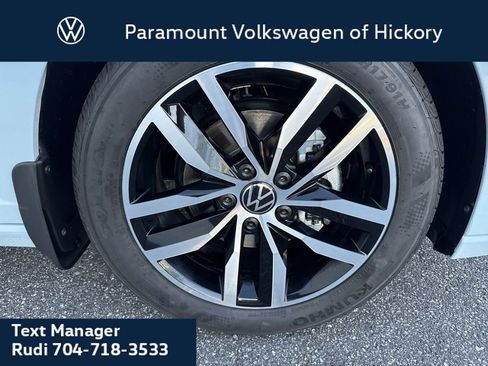 New 2026 Volkswagen Jetta SE image 10