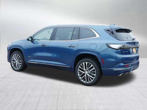 New 2026 Buick Enclave Avenir w/ Super Cruise Package image 2