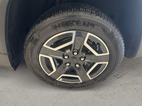 New 2026 Jeep Cherokee Overland AWD/4WD image 14