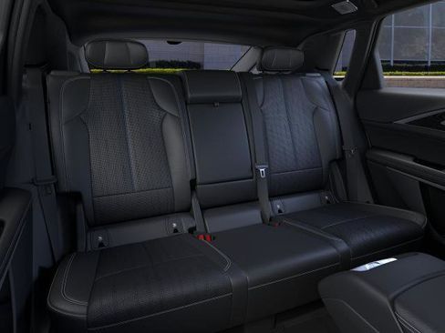 New 2026 Cadillac Lyriq V w/ LPO, Floor Liner Package AWD/4WD image 17