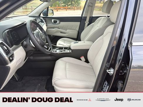 Used 2023 Kia Sorento SX Prestige AWD/4WD image 10