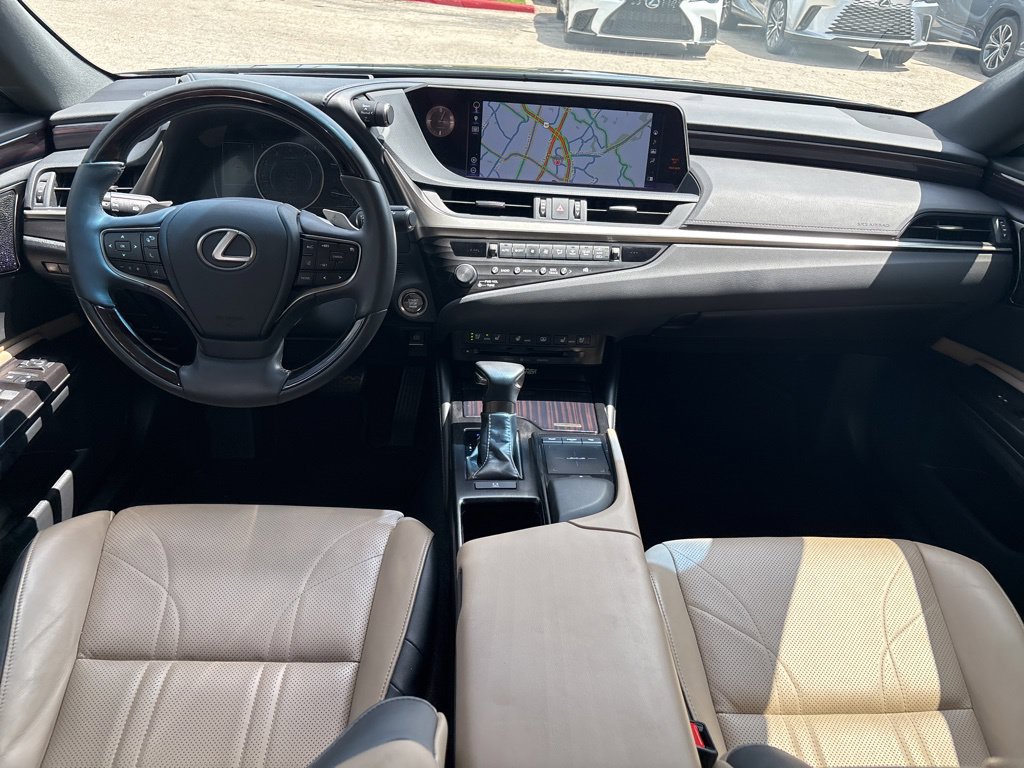 Certified 2026 Lexus RZ 350e 2WD w/ Convenience Package image 20