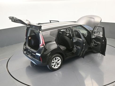 Used 2023 Kia Soul LX w/ Option Group 015 image 61