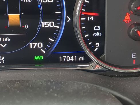 Used 2023 GMC Acadia Denali w/ Denali Ultimate Package AWD/4WD image 11