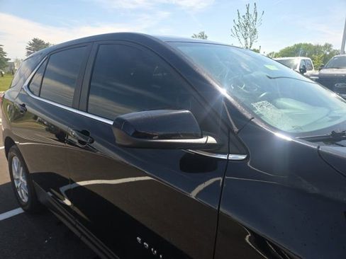 Used 2024 Chevrolet Equinox LT w/ Driver Convenience Package FWD image 5