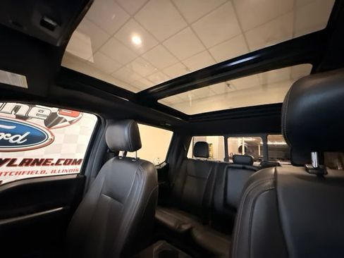 Used 2019 Ford F150 Lariat w/ Equipment Group 502A Luxury AWD/4WD image 35