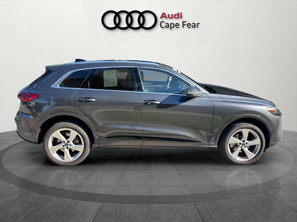 Used 2026 Audi Q5 Premium Plus w/ Premium Plus AWD/4WD image 8
