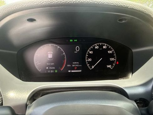 Certified 2026 Honda HR-V EX-L image 30