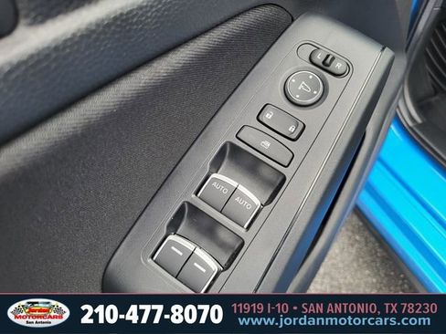 Used 2023 Honda Civic Sport image 17