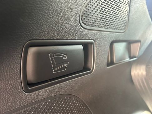 Used 2015 Hyundai Santa Fe Sport 2.0T w/ Option Group 05 image 39