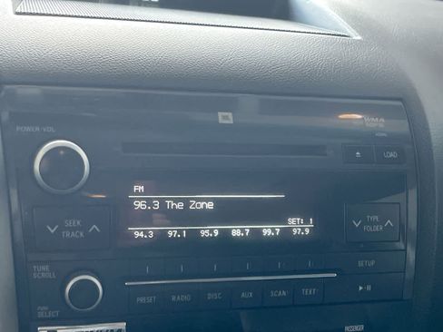 Used 2013 Toyota Tundra Platinum image 16