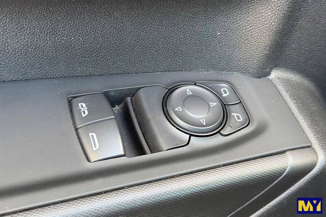 Used 2025 Chevrolet Silverado 1500 W/T RWD image 12