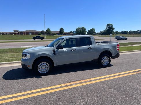 Used 2024 Ford Maverick XL FWD image 8