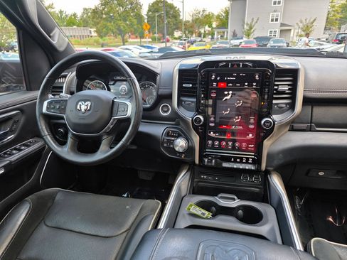 Used 2019 RAM 1500 Laramie w/ Sport Appearance Package AWD/4WD image 27