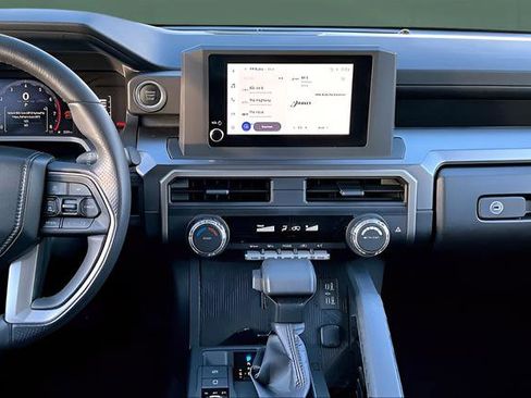 Used 2025 Toyota 4Runner SR5 image 16