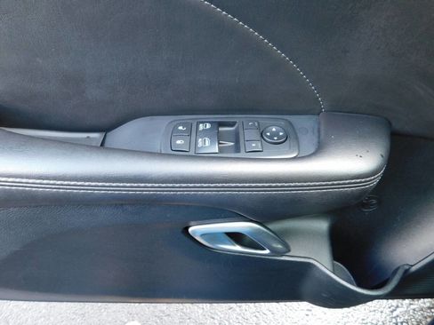 Used 2018 Dodge Challenger R/T Plus image 19