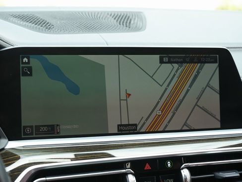 Used 2021 BMW X6 xDrive40i w/ Convenience Package image 14