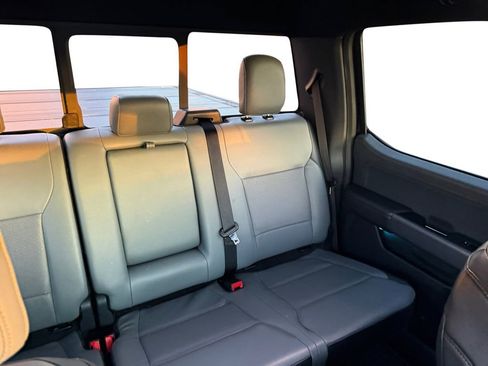 Used 2023 Ford F150 Lightning Lariat image 18