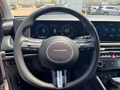 Used 2025 Hyundai Tucson SEL FWD image 30