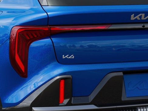 New 2026 Kia K4 GT-Line w/ GT-Line Premium Package FWD image 11