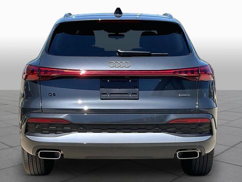 Used 2026 Audi Q5 Premium AWD/4WD image 5