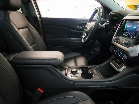 Certified 2023 GMC Acadia SLT w/ Elevation Edition image 33