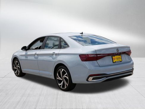 Certified 2026 Volkswagen Jetta SEL FWD image 5