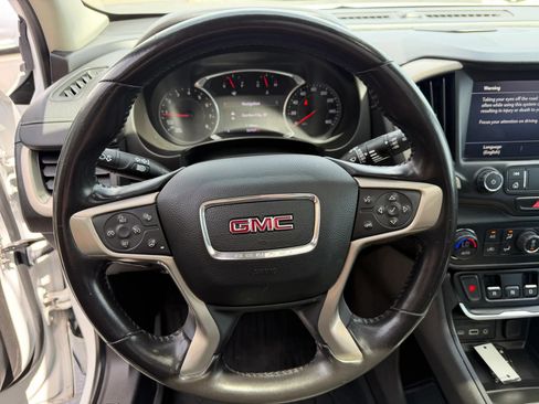 Used 2021 GMC Terrain Denali w/ Denali Premium Package AWD/4WD image 23