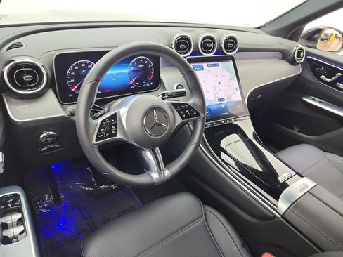 Used 2023 Mercedes-Benz GLC 300 4MATIC image 14