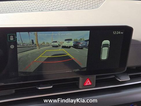 New 2026 Kia Carnival LXS FWD image 17