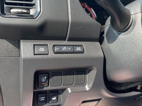 Certified 2023 Nissan Frontier PRO-4X w/ Technology Package image 32