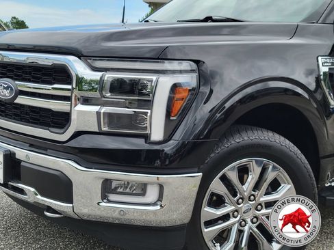 Used 2024 Ford F150 Lariat w/ FX4 Off-Road Package AWD/4WD image 10