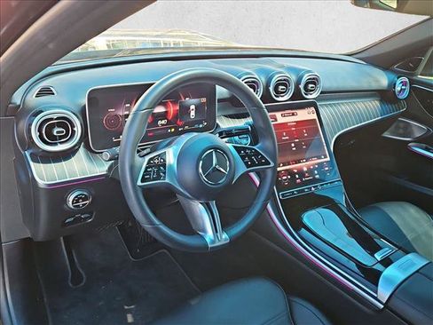 Used 2023 Mercedes-Benz C 300 Sedan image 10