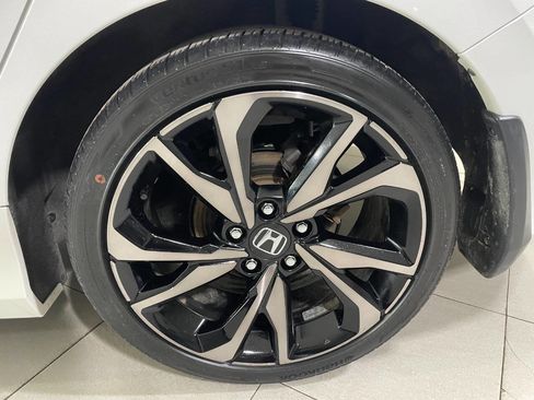 Used 2019 Honda Civic Sport image 11