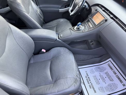 Used 2010 Toyota Prius Five FWD image 18