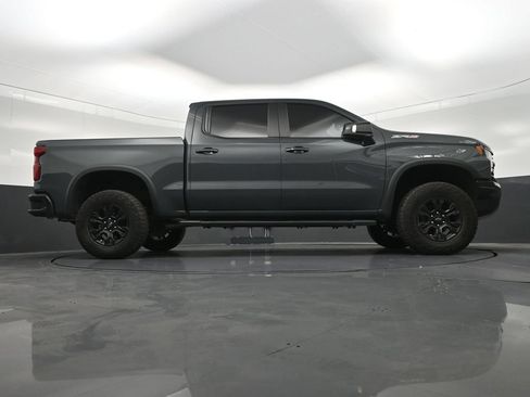 Used 2025 Chevrolet Silverado 1500 ZR2 w/ Technology Package AWD/4WD image 29