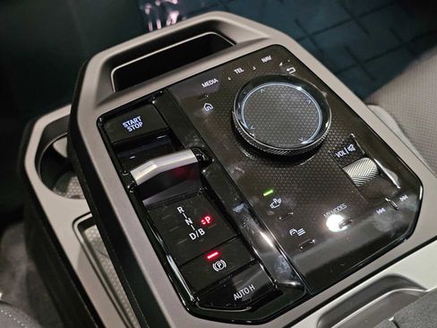 New 2026 BMW iX xDrive45 w/ M Sport Package image 15