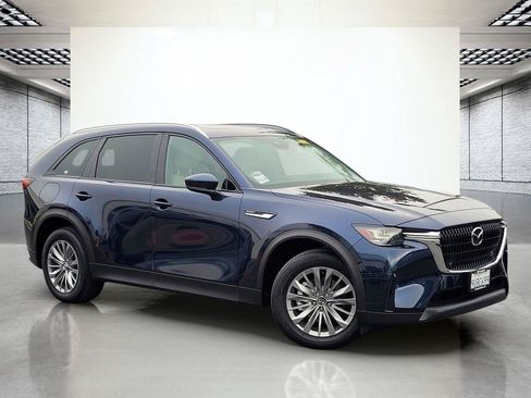 Used 2025 MAZDA CX-90 Plug-In Hybrid w/ Preferred AWD/4WD image 2