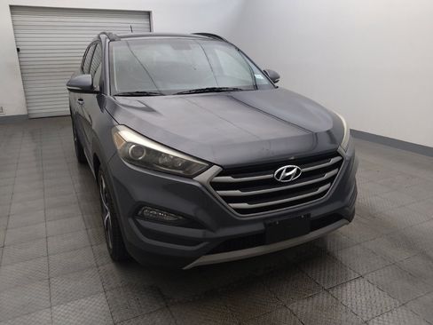 Used 2017 Hyundai Tucson Value w/ Cargo Package FWD image 14