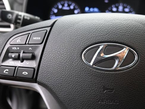 Used 2021 Hyundai Tucson Value image 15