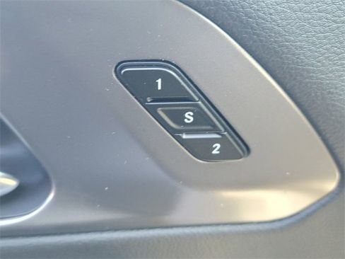 New 2026 Chrysler Pacifica Select image 31