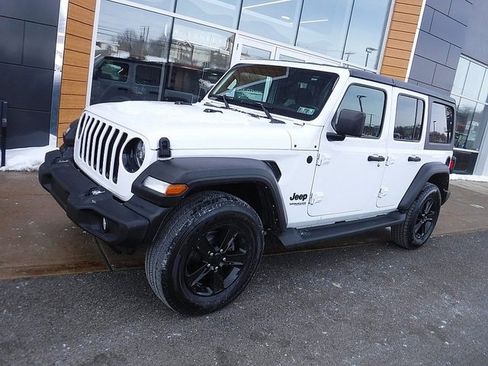 Certified 2022 Jeep Wrangler Unlimited Sport image 1