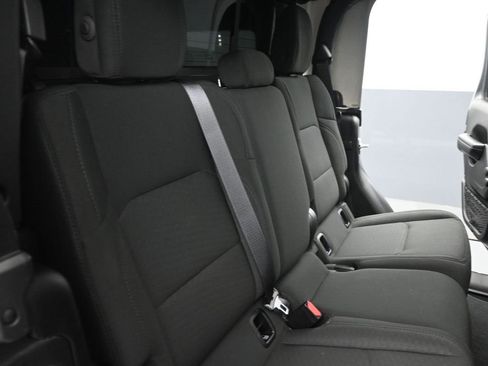 Used 2021 Jeep Gladiator Sport image 24