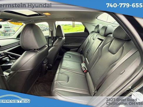 Used 2025 Hyundai Elantra Limited FWD image 6
