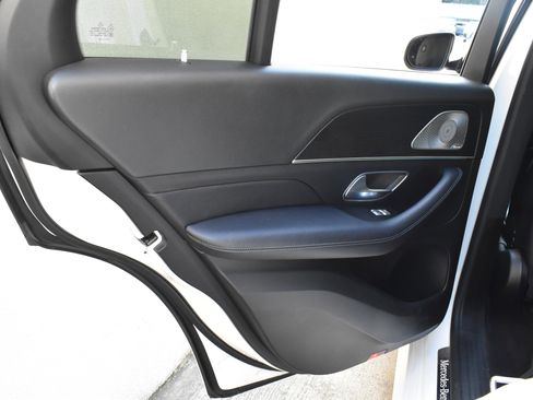 Used 2020 Mercedes-Benz GLE 350 w/ AMG Line Exterior image 25