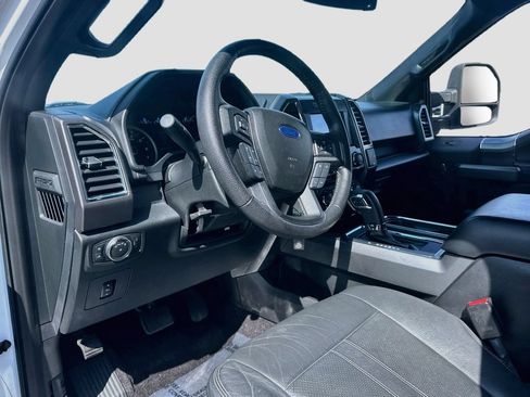 Used 2016 Ford F150 XLT w/ Equipment Group 301A Mid AWD/4WD image 9