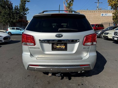 Used 2012 Kia Sorento SX w/ SX Premium Pkg image 6