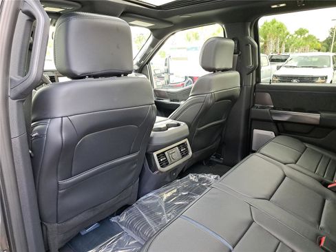 New 2026 Ford F350 Platinum w/ FX4 Off-Road Package AWD/4WD image 10