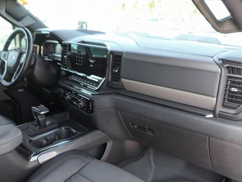 Used 2024 Chevrolet Silverado 1500 ZR2 w/ ZR2 Bison Edition AWD/4WD image 40